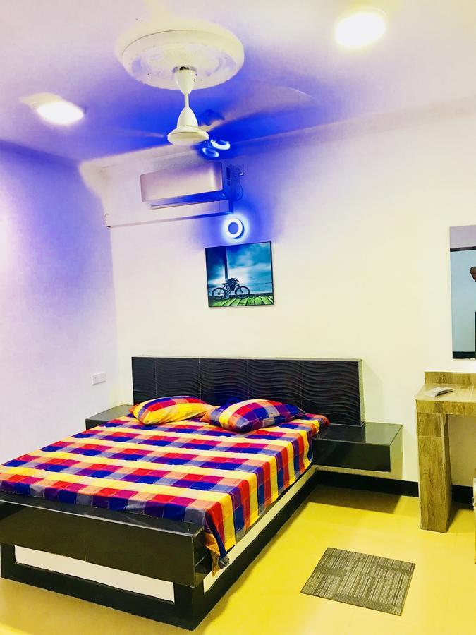 Travellers Halt Otel Ratnapura Dış mekan fotoğraf