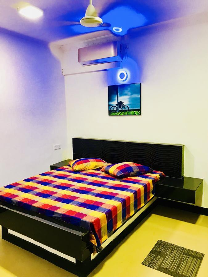 Travellers Halt Otel Ratnapura Dış mekan fotoğraf