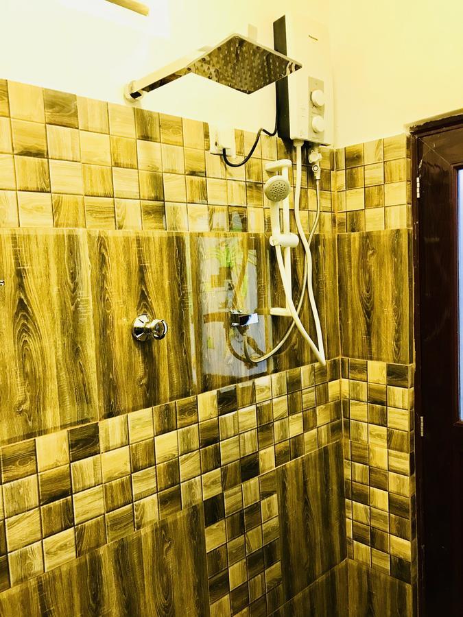 Travellers Halt Otel Ratnapura Dış mekan fotoğraf